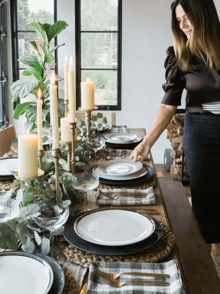 stefanie mullen thanksgiving table